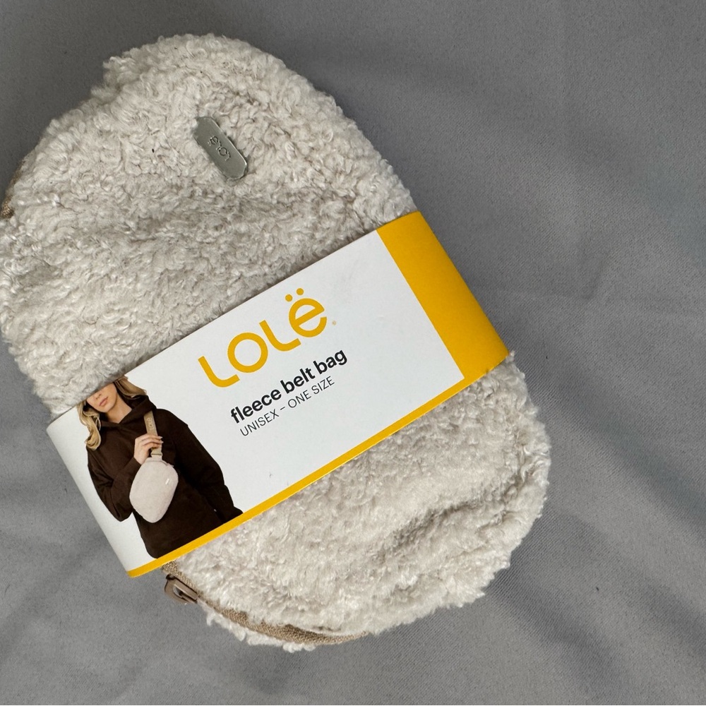 NWT Lole Fleece Crossbody Belt Bag | NWT | Cozy Winter Essential